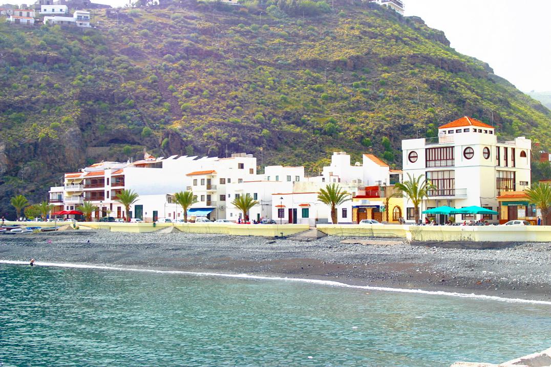 Foto de Playa Santiago - La Gomera (Santa Cruz de Tenerife), España