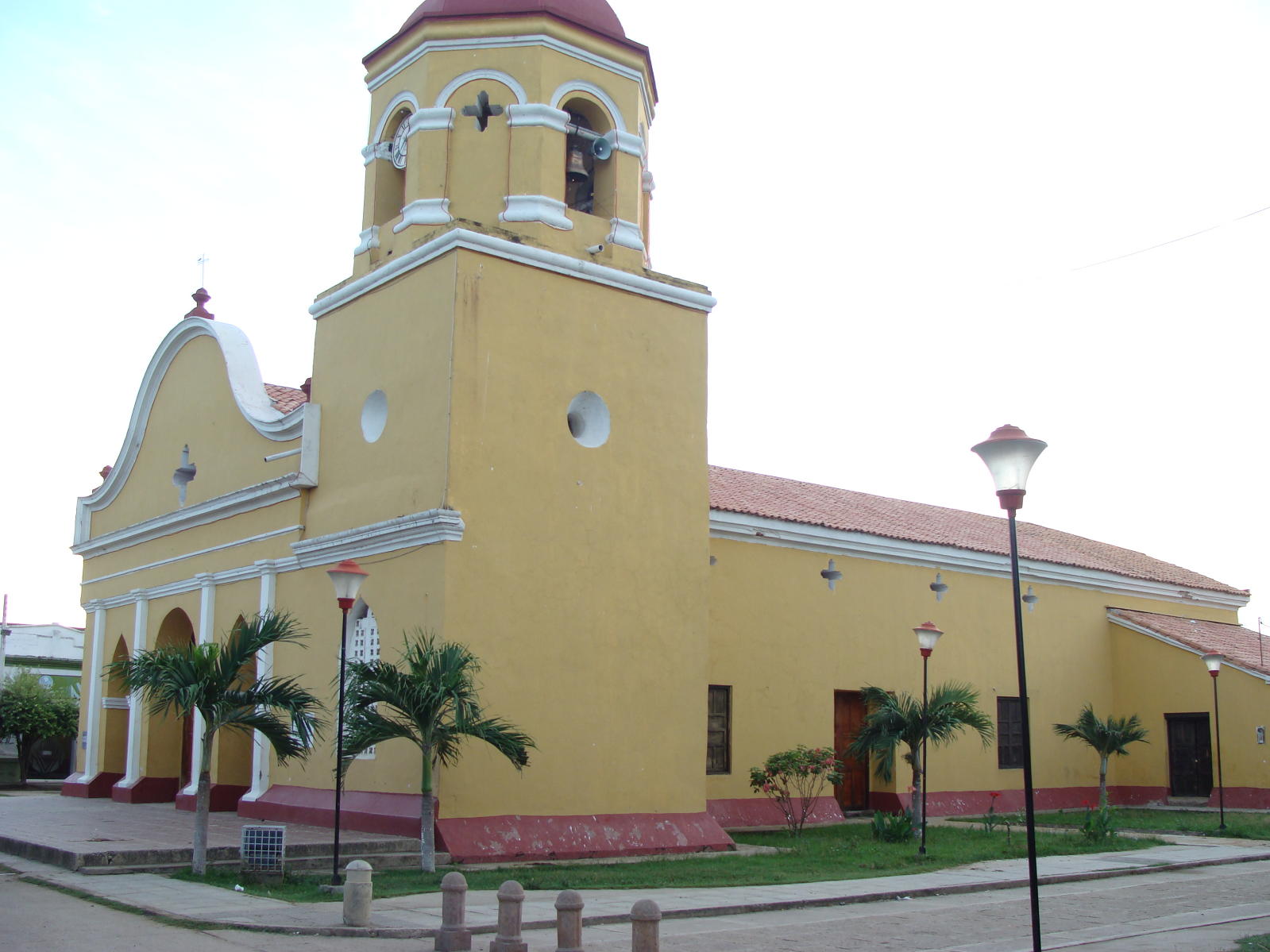 Opiniones de morales bolivar