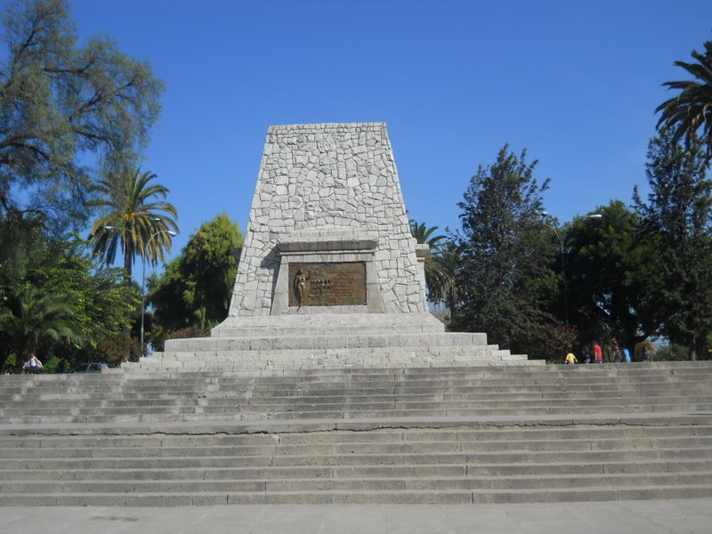 Foto: plaza monumento - Maipu (Región Metropolitana), Chile