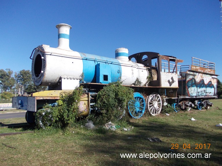 Foto: Locomotora a vapor - Concepcion del Uruguay (Entre Ríos), Argentina
