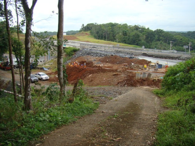 Foto: CONSTRUCCION DE LA AUTOPISTA PANAMA-COLON - Quebrada López (FINCA MARAJUNGLA) (Colón), Panamá