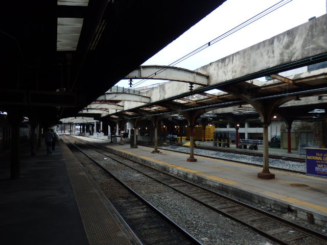 Foto: estación del MARC y Amtrak; Pennsylvania Station - Baltimore (Maryland), Estados Unidos