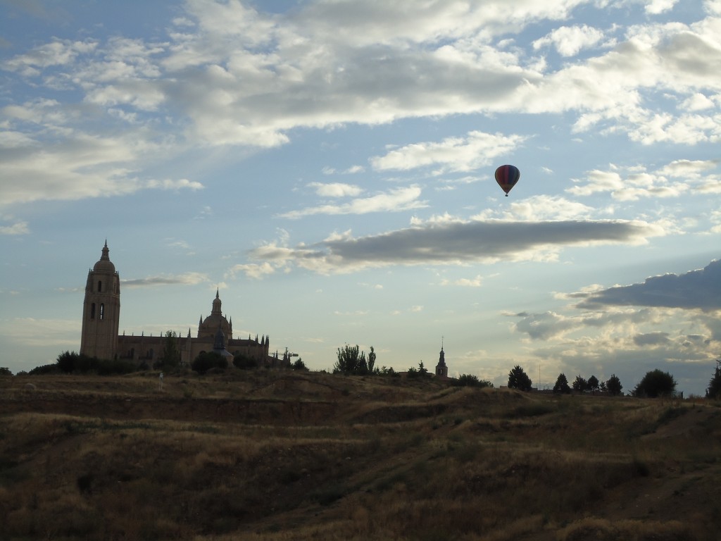 Foto: Volando Al Amanecer - Segovia (Castilla y León), España