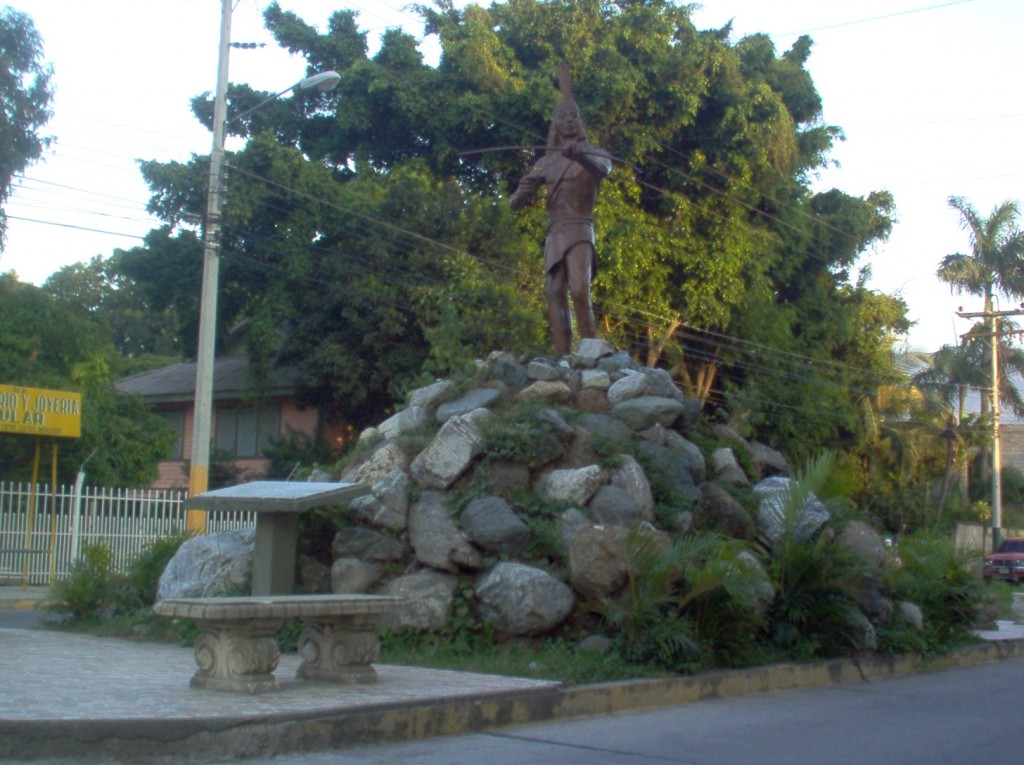 Foto: Monumento a Lempira - El Progreso (Yoro), Honduras