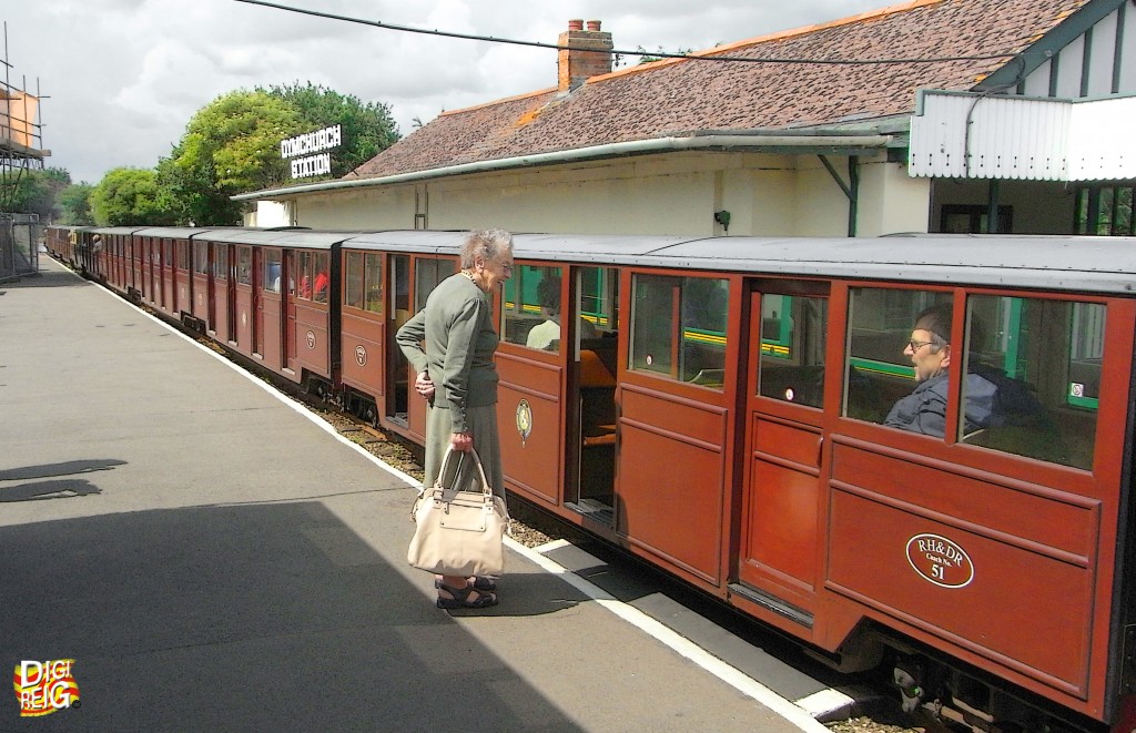 Foto: Tren público más pequeño del mundo. - Hythe (England), El Reino Unido