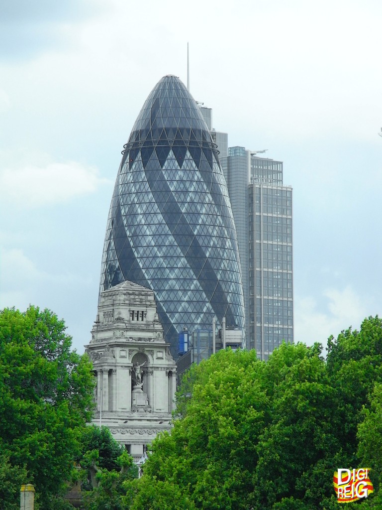 Foto: Mezcla de tipos de arquitectura. - Londres (England), El Reino Unido