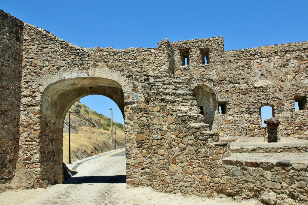 Foto: Puerta de la muralla - Marvao (Portalegre), Portugal