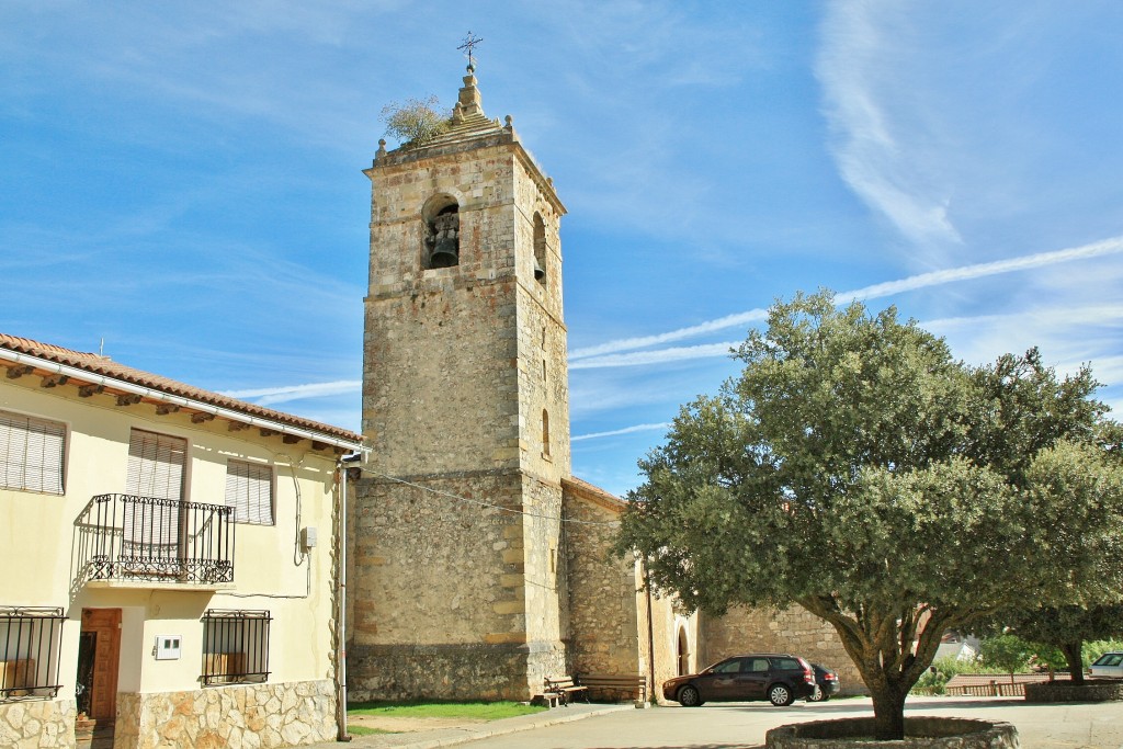 Foto: Vista del pueblo - Ucero (Soria), España