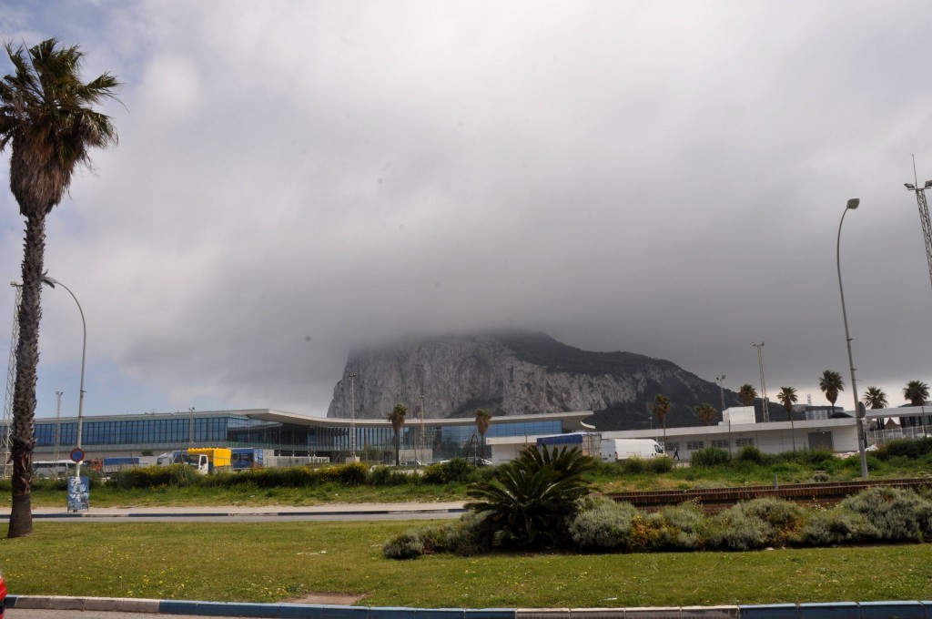 Foto: El peñon en la bruma - Gibraltar, Gibraltar