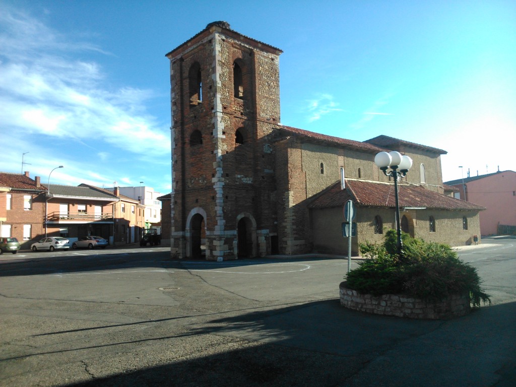 Foto: Iglesia - Villacedre (León), España