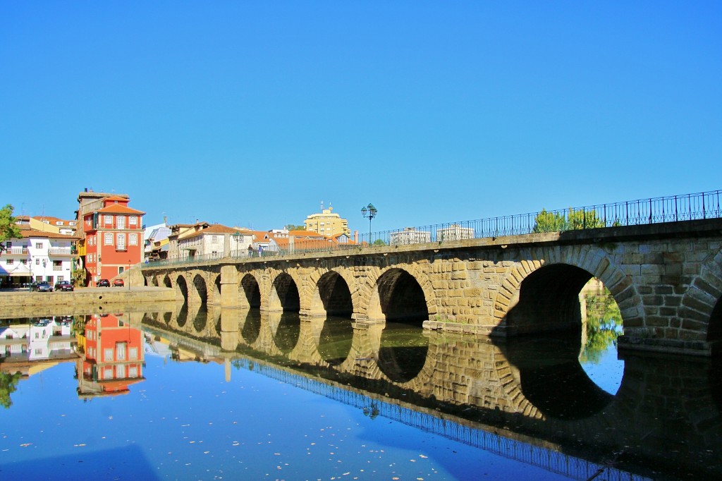 Foto: Puente sobre el río Támega - Chaves (Vila Real), Portugal