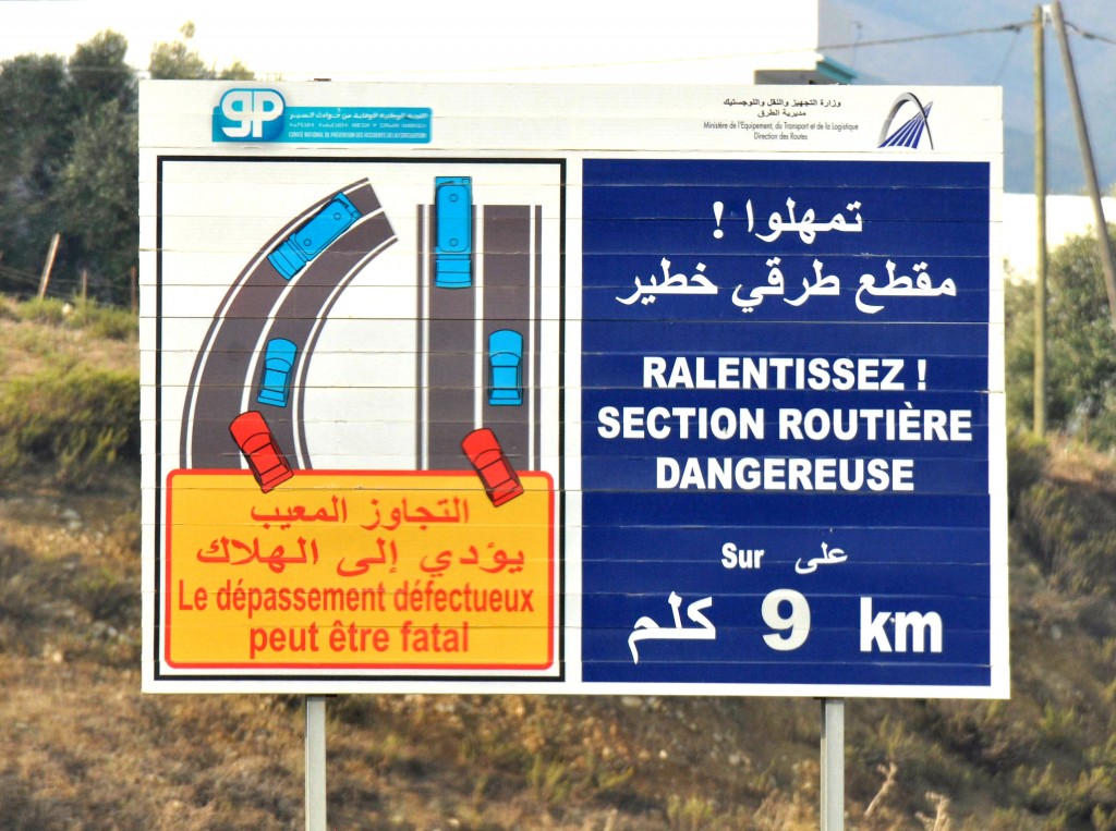 Foto: Cartel informativo - Tanger (Tanger-Tétouan), Marruecos