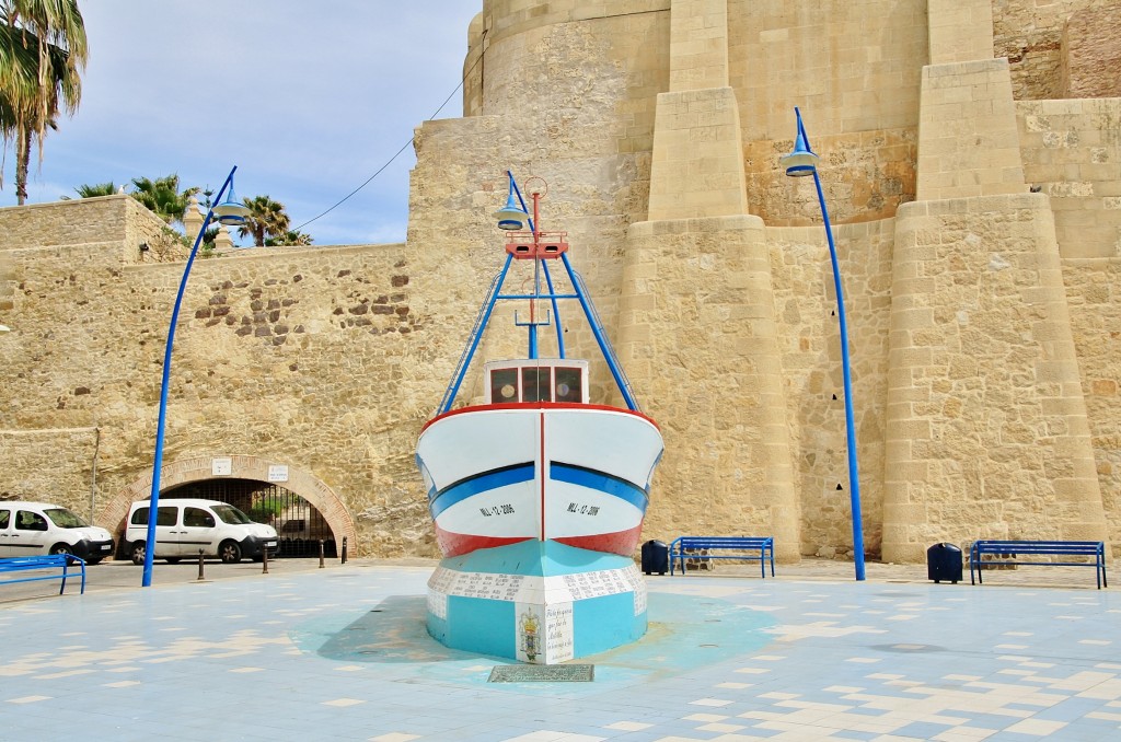 Foto: Monumento a los pescadores - Melilla, España