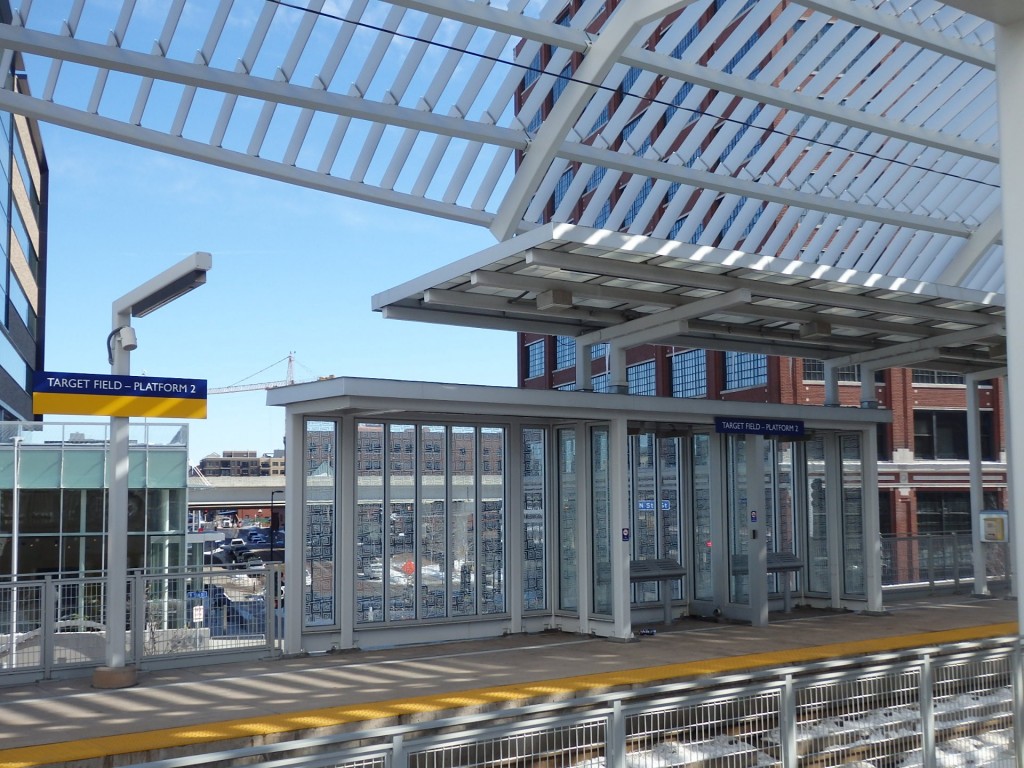 Foto: estación Target Field del metrotranvía - Minneapolis (Minnesota), Estados Unidos