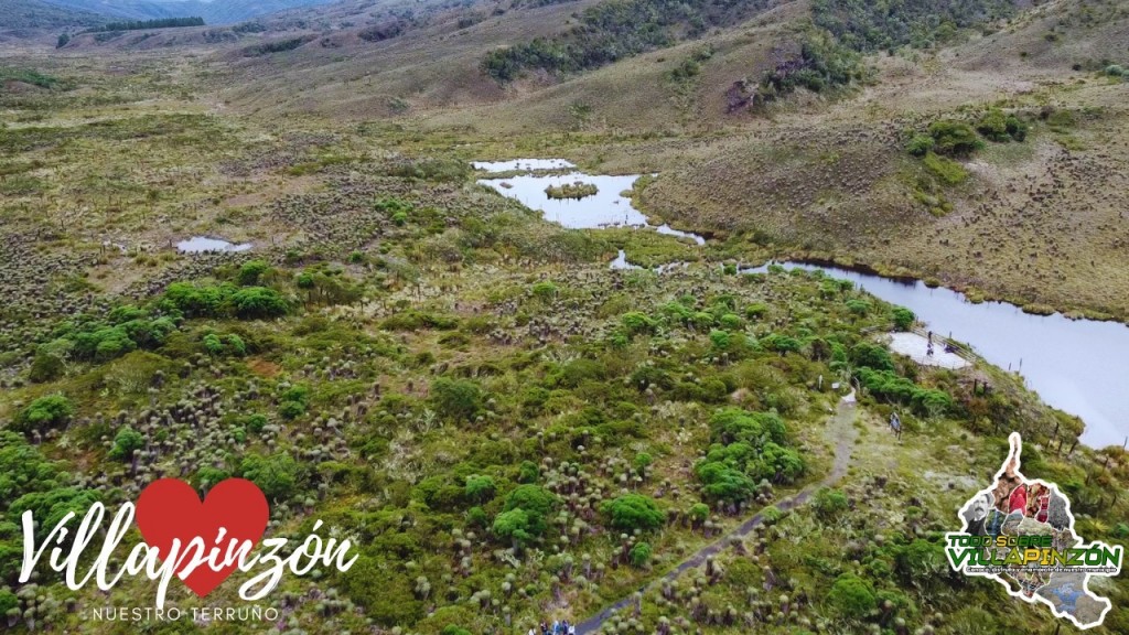 Foto: Laguna del Valle, nacimiento del rio Bogotá de Colombia Villapinzón Cundinamarca desde DRON - Villapinzón Cundinamarca (Cundinamarca), Colombia
