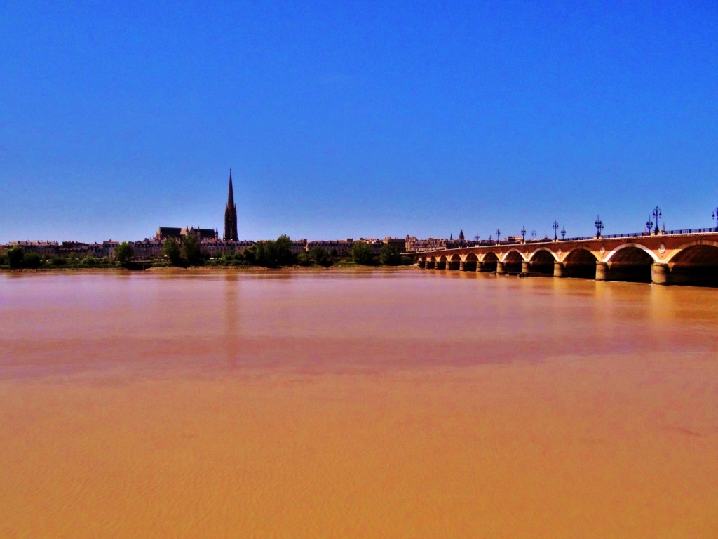 Foto: La Garonne - Bordeaux (Aquitaine), Francia