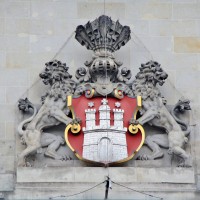 Foto: Escudo en el Ayuntamiento - Hamburg
