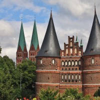 Foto: Puerta de Holsten - Lübeck