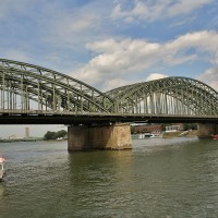 Foto: Puente sobre el Rhein - Köln (Colonia)