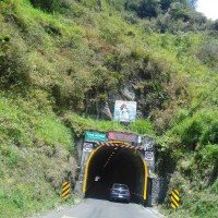 Foto: Primer túnel. - Baños