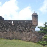 Foto: Muralla lateral del castillo - Puerto Plata