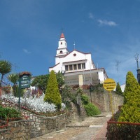 Foto: Iglesia - Monserrate