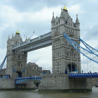 Foto: Vista del Puente de la Torre. - Londres