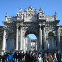 Foto: Entrada Dolmabahce - Estambul