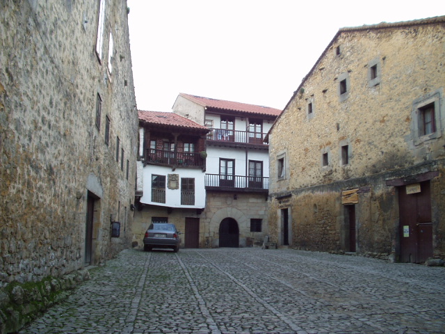 Foto de Santillana del Mar (Cantabria), España
