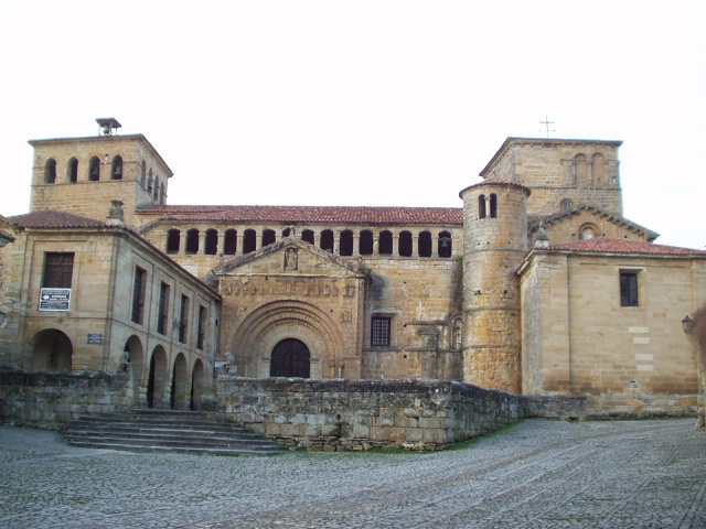 Foto de Santillana del Mar (Cantabria), España