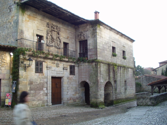 Foto de Santillana del Mar (Cantabria), España