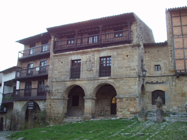Foto de Santillana del Mar (Cantabria), España