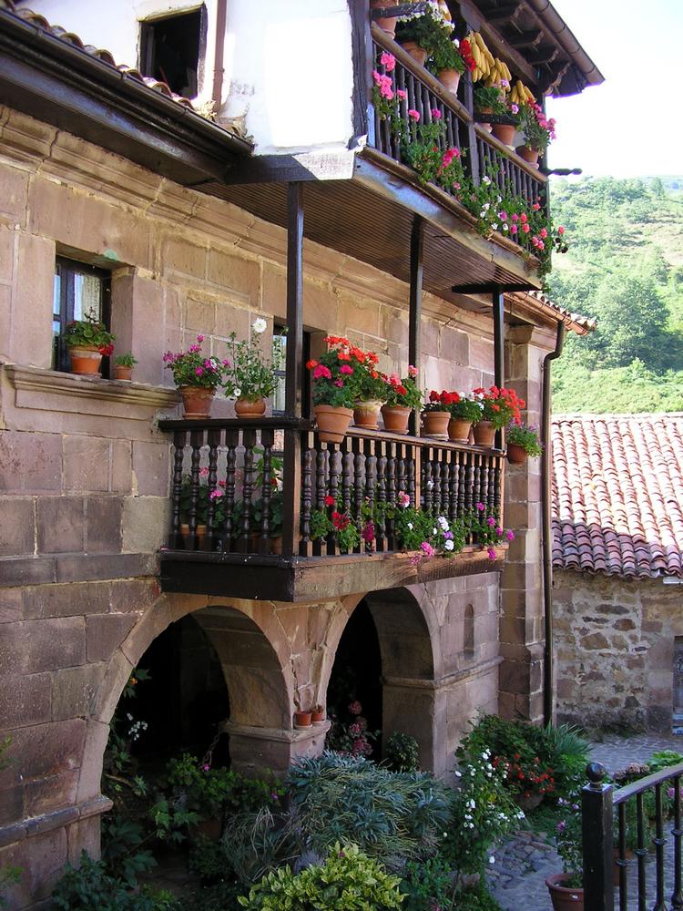 Foto de Carmona (Cantabria), España