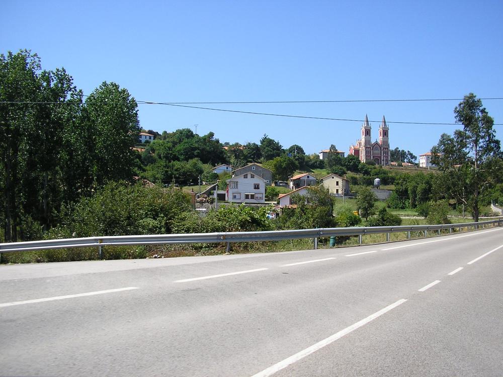 Foto de Cobreces (Cantabria), España