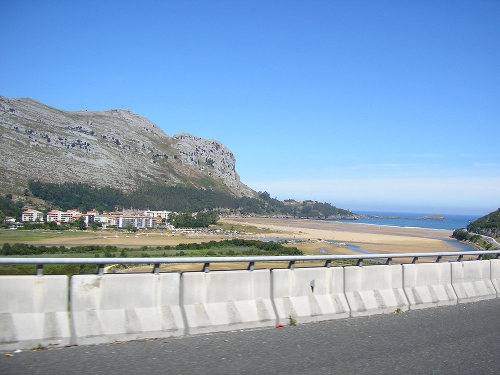 Foto de Oriñon (Cantabria), España