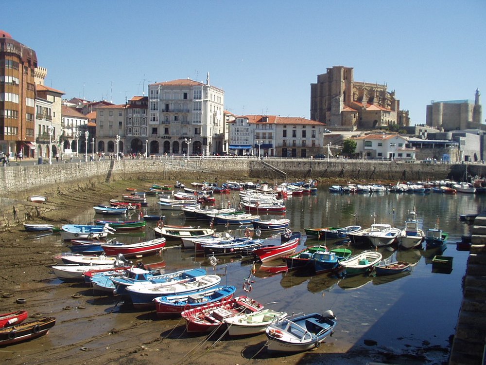 Foto de Castro Urdiales (Cantabria), España