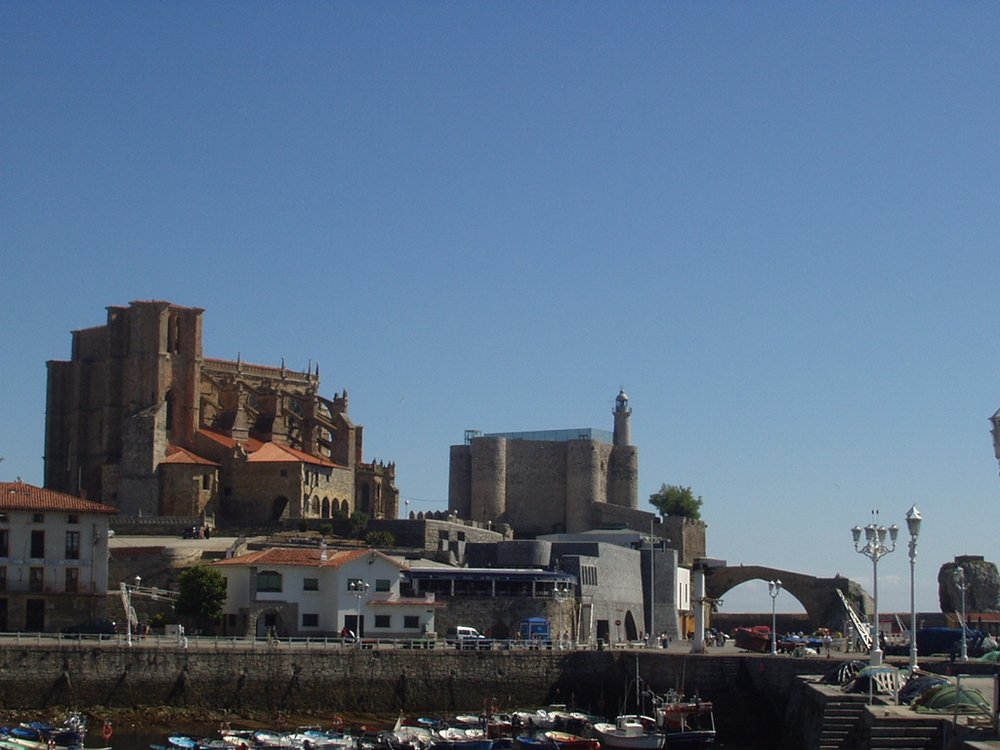 Foto de Castro Urdiales (Cantabria), España