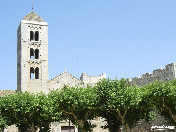 Foto de Vilabertran (Girona), España