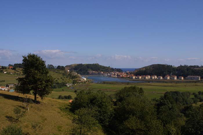 Foto de La Cuevona - Ribadesella (Asturias), España