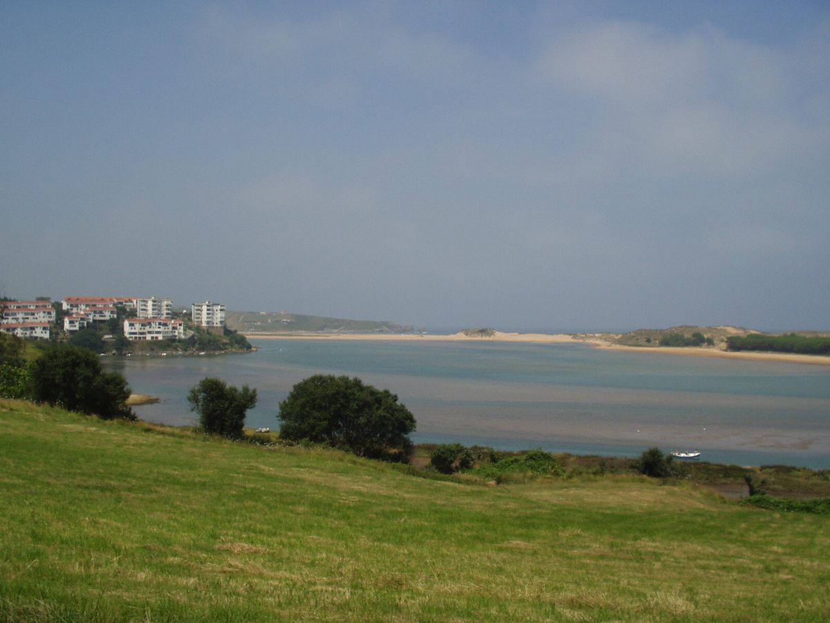 Foto de Mogro (Cantabria), España