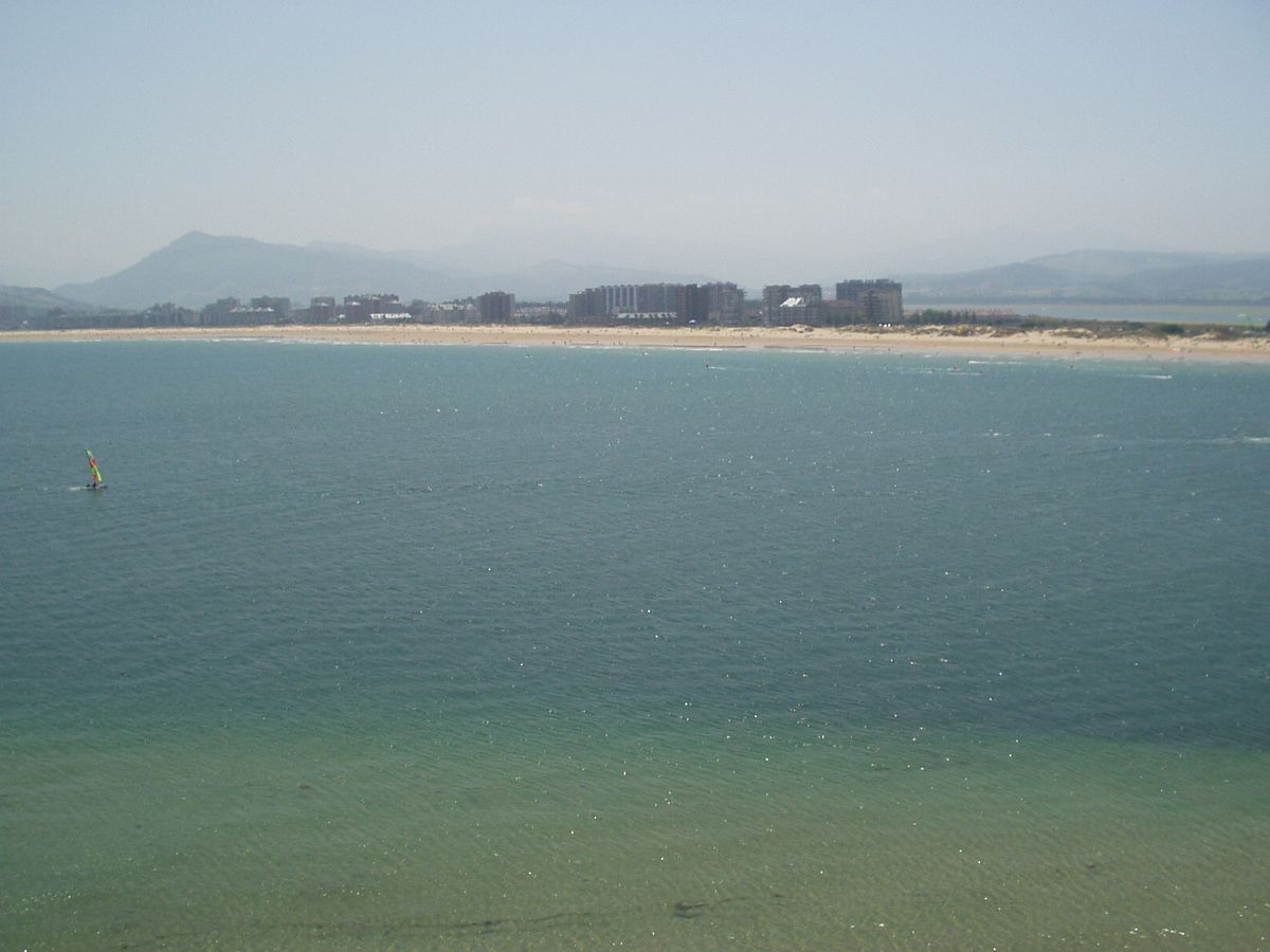 Foto de Laredo (Cantabria), España