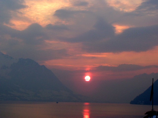 Foto de Brunnen (Suiza), Suiza