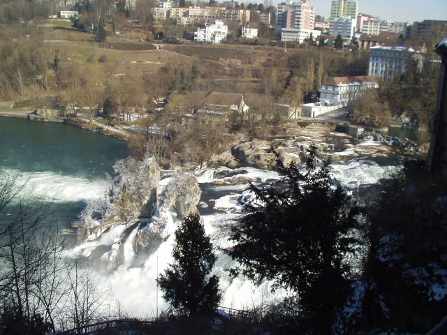 Foto de Rhein-Fall (Suiza), Suiza