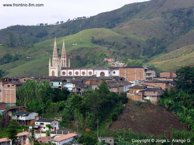 Foto: Panorámica desde el Colegio - Frontino, Colombia