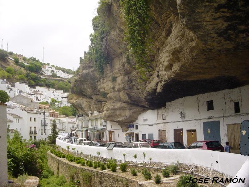 Foto de Setenil de las Bodegas (Cádiz), España