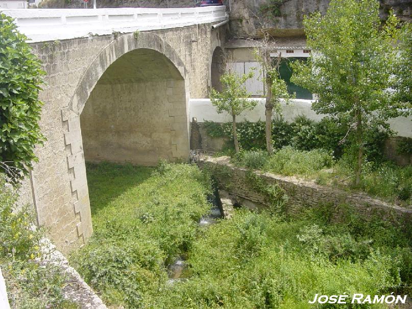 Foto de Setenil de las Bodegas (Cádiz), España