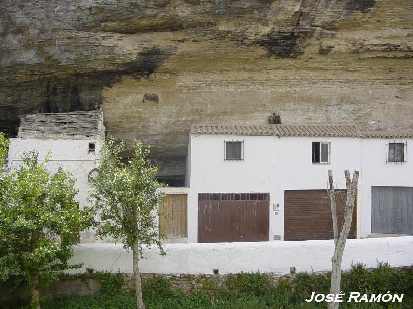 Foto de Setenil de las Bodegas (Cádiz), España