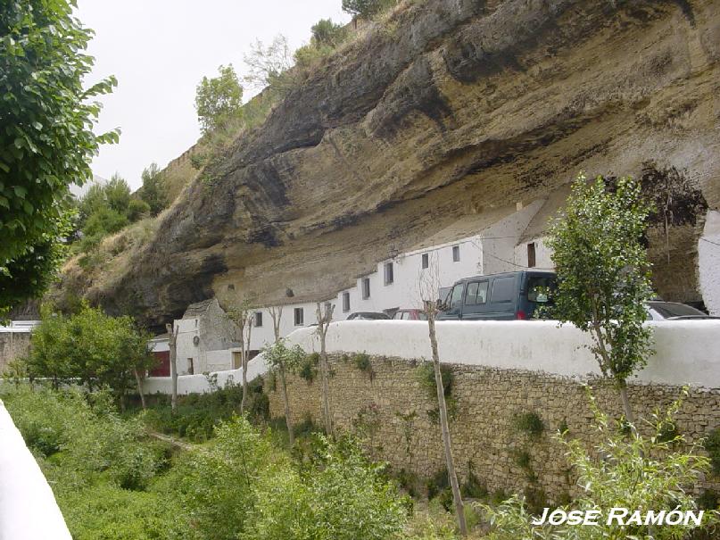Foto de Setenil de las Bodegas (Cádiz), España