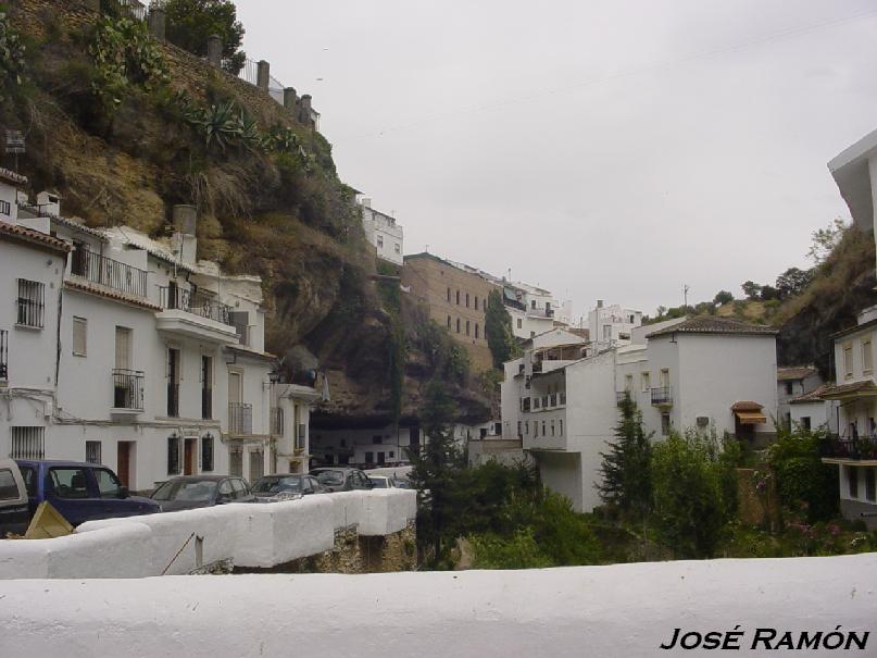 Foto de Setenil de las Bodegas (Cádiz), España