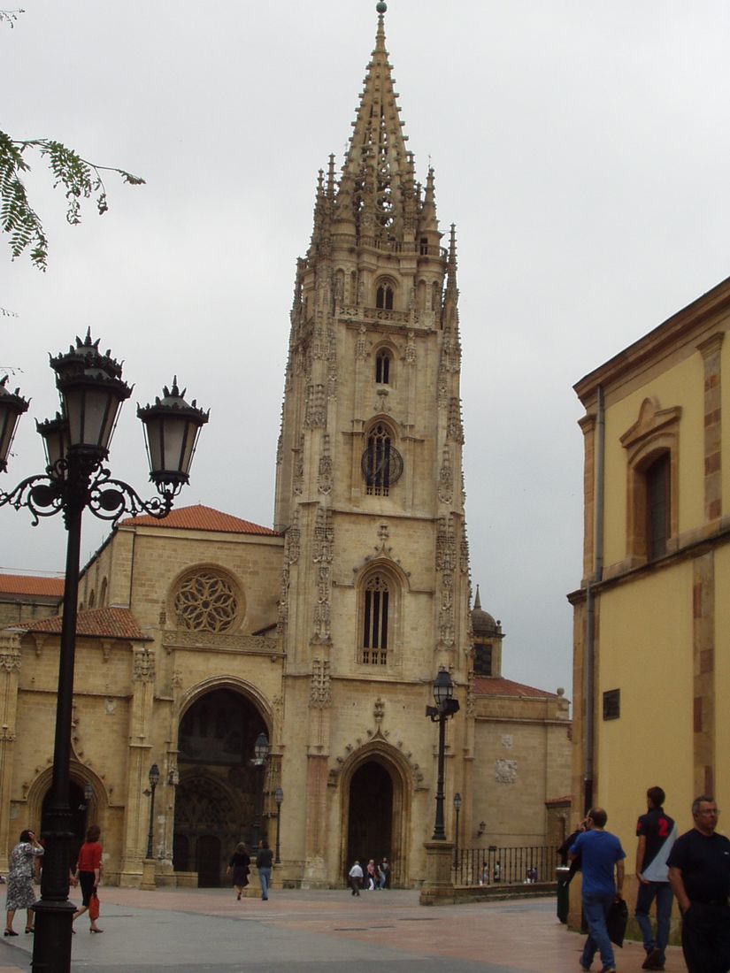 Foto de Oviedo (Asturias), España